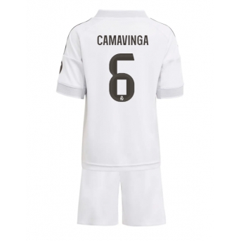 Billige Fotballdrakt Real Madrid Eduardo Camavinga #6 Replika Hjemmedraktsett Barn 2025-26 Kortermet (med bukser)